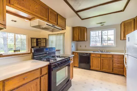 2188 Kimber Ct, Redding, CA 96002 photo 7