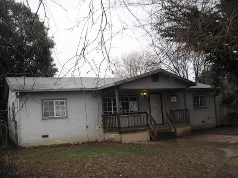 7423 Pacheco Rd, Redding, CA 96002 photo 2