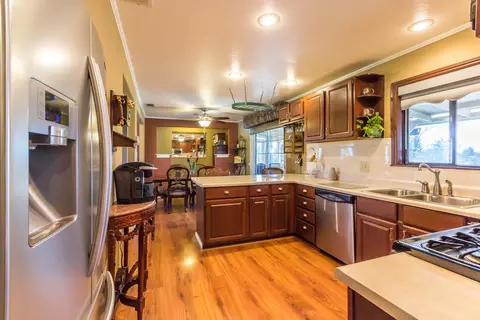 9480 Winegar Rd, Redding, CA 96003 photo 13