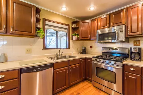 9480 Winegar Rd, Redding, CA 96003 photo 12