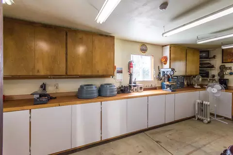 9480 Winegar Rd, Redding, CA 96003 photo 38