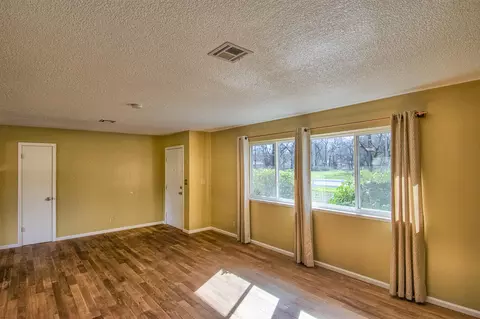 11487 Hawley Rd, Redding, CA 96003 photo 3