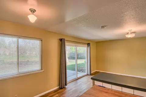 11487 Hawley Rd, Redding, CA 96003 photo 11