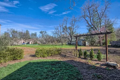 11487 Hawley Rd, Redding, CA 96003 photo 36