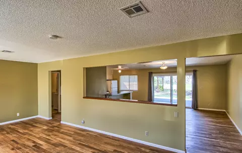 11487 Hawley Rd, Redding, CA 96003 photo 5