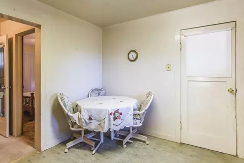 2638 Bunker St, Redding, CA 96002 photo 9
