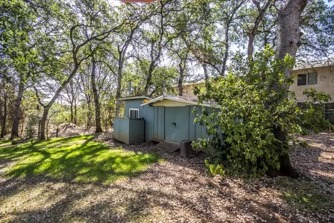 2638 Bunker St, Redding, CA 96002 photo 22