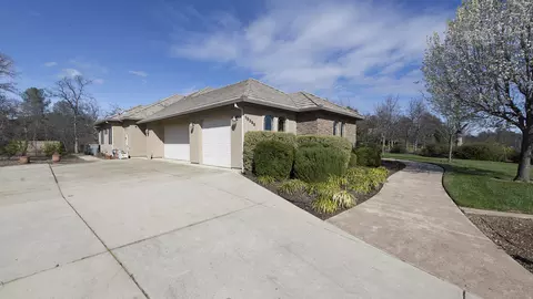 19398 Palermo Ct, Redding, CA 96003 photo 36