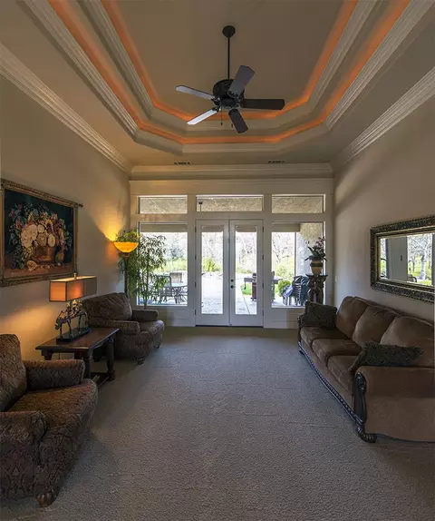 19398 Palermo Ct, Redding, CA 96003 photo 7