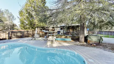 12199 Lake, Redding, CA 96003 photo 20