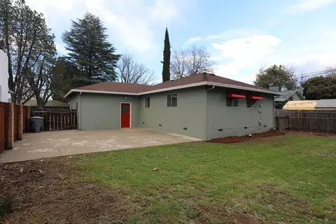 818 Delta St, Redding, CA 96003 photo 15