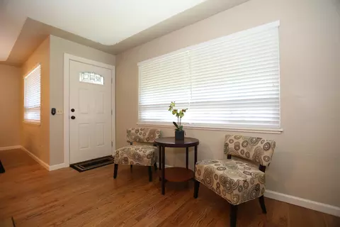 818 Delta St, Redding, CA 96003 photo 3