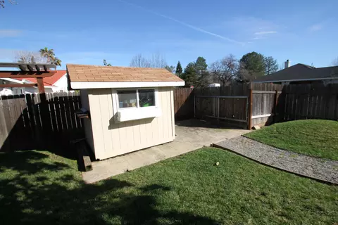 311 Travertine Ct, Redding, CA 96003 photo 24