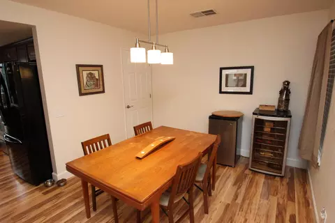 311 Travertine Ct, Redding, CA 96003 photo 4