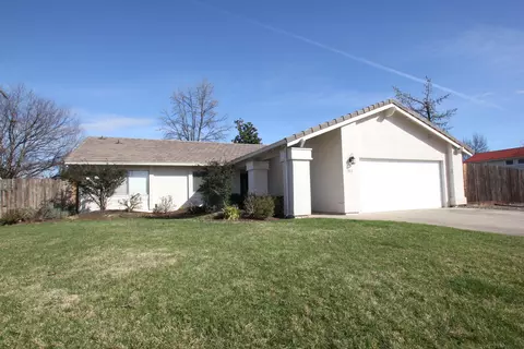 311 Travertine Ct, Redding, CA 96003 photo 1