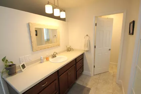 311 Travertine Ct, Redding, CA 96003 photo 15