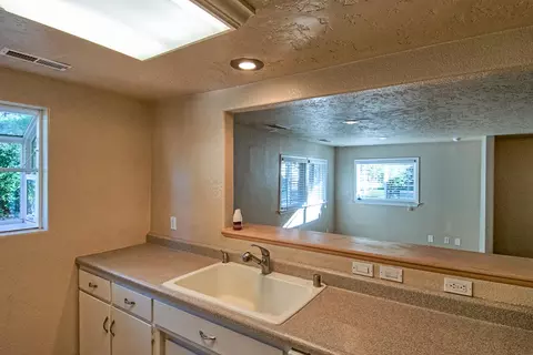 20250 Lupine Dr, Redding, CA 96002 photo 21