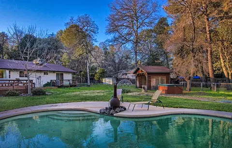 10637 Old Oregon Trl, Redding, CA 96003 photo 24