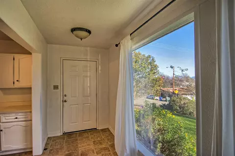 1600 Mesa St, Redding, CA 96001 photo 7