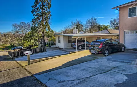 1600 Mesa St, Redding, CA 96001 photo 3