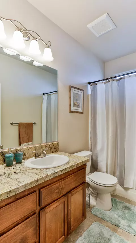 316 Stinson Loop, Redding, CA 96003 photo 8