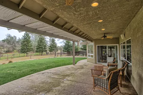 1487 Spanish Bay Dr, Redding, CA 96003 photo 37