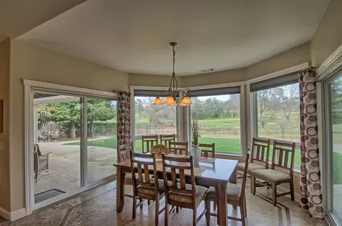 1487 Spanish Bay Dr, Redding, CA 96003 photo 17
