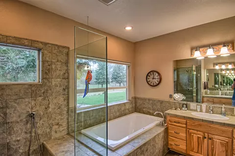 1487 Spanish Bay Dr, Redding, CA 96003 photo 24