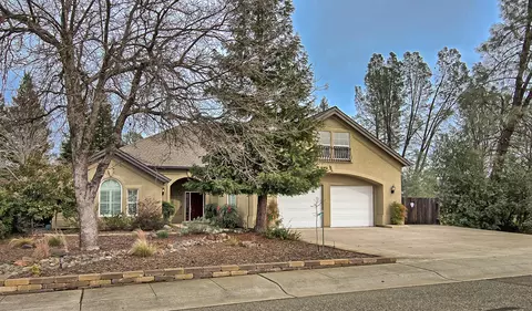 1487 Spanish Bay Dr, Redding, CA 96003 photo 8