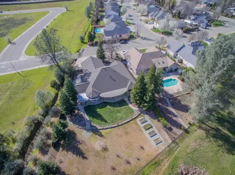 1487 Spanish Bay Dr, Redding, CA 96003 photo 52