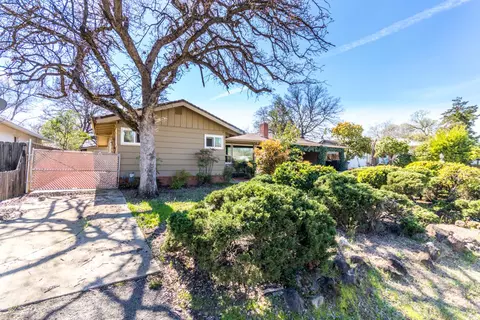 1729 Riviera Dr, Redding, CA 96001 photo 29