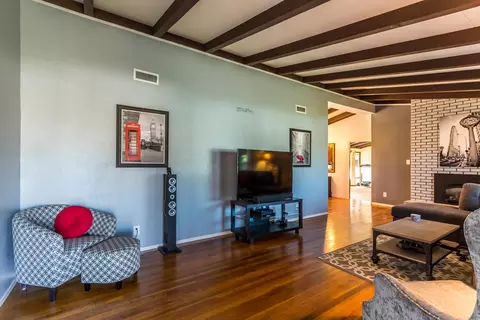 1729 Riviera Dr, Redding, CA 96001 photo 3