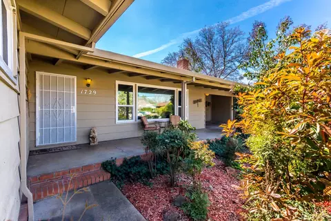 1729 Riviera Dr, Redding, CA 96001 photo 30