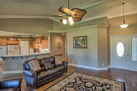 1010 Albion Ave, Redding, CA 96003 photo 3