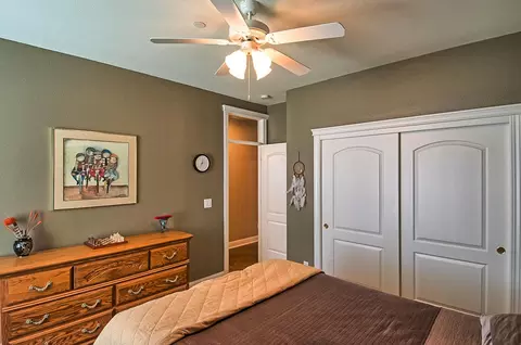 1010 Albion Ave, Redding, CA 96003 photo 25