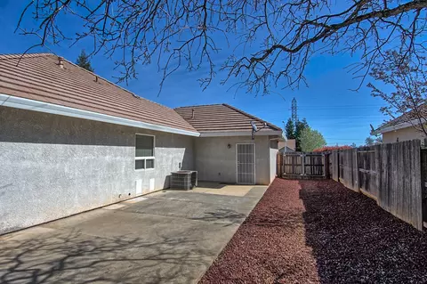 1010 Albion Ave, Redding, CA 96003 photo 40