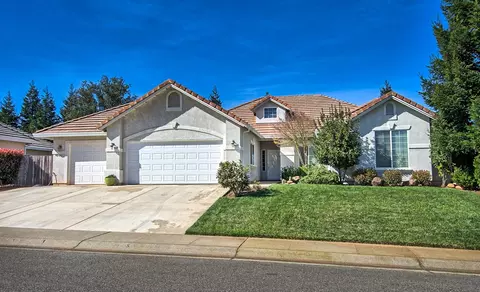 1010 Albion Ave, Redding, CA 96003 photo 1