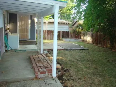1641 Jay St, Redding, CA 96001 photo 9