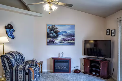 857 Fountain Cir, Redding, CA 96003 photo 16
