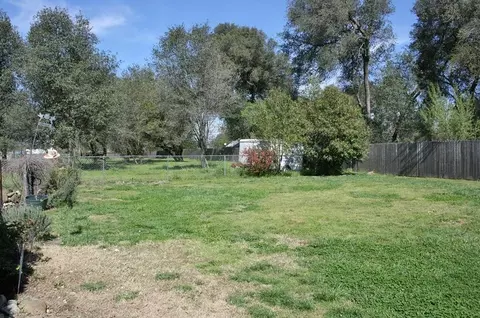 2375 Waverly Ave, Redding, CA 96001 photo 13