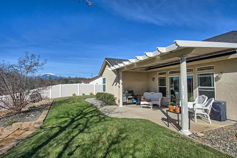3585 Keel Ct, Redding, CA 96003 photo 5