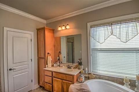 3585 Keel Ct, Redding, CA 96003 photo 22