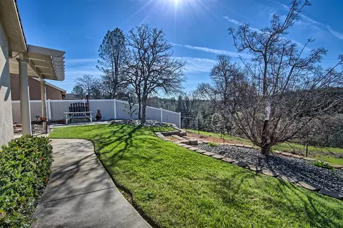 3585 Keel Ct, Redding, CA 96003 photo 6