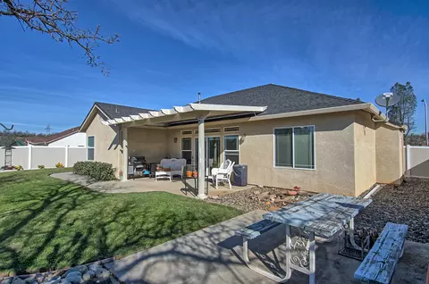 3585 Keel Ct, Redding, CA 96003 photo 4
