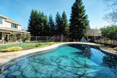 3707 Sunflower Dr, Redding, CA 96001 photo 17