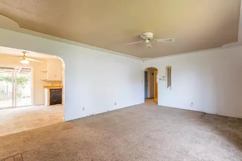 2145 Miller St, Redding, CA 96001 photo 5