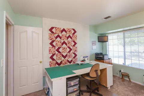 1805 Yahi Ln, Redding, CA 96002 photo 9
