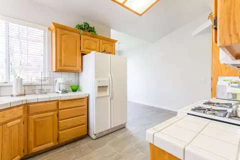2177 Darsha Ln, Redding, CA 96003 photo 9