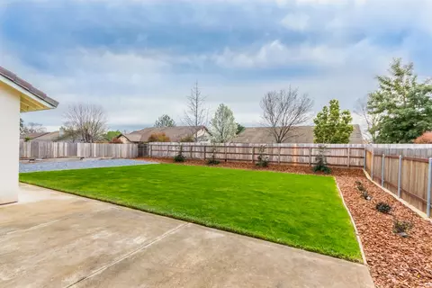2177 Darsha Ln, Redding, CA 96003 photo 27