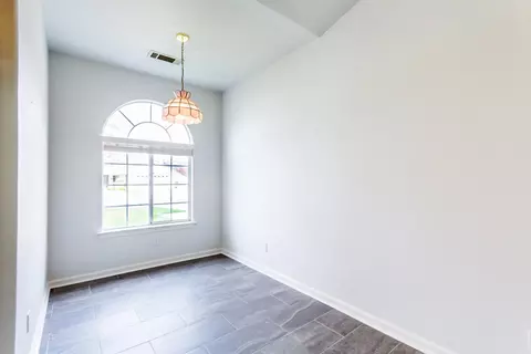 2177 Darsha Ln, Redding, CA 96003 photo 13